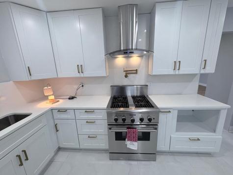 16438 Honore Avenue Markham IL 60428