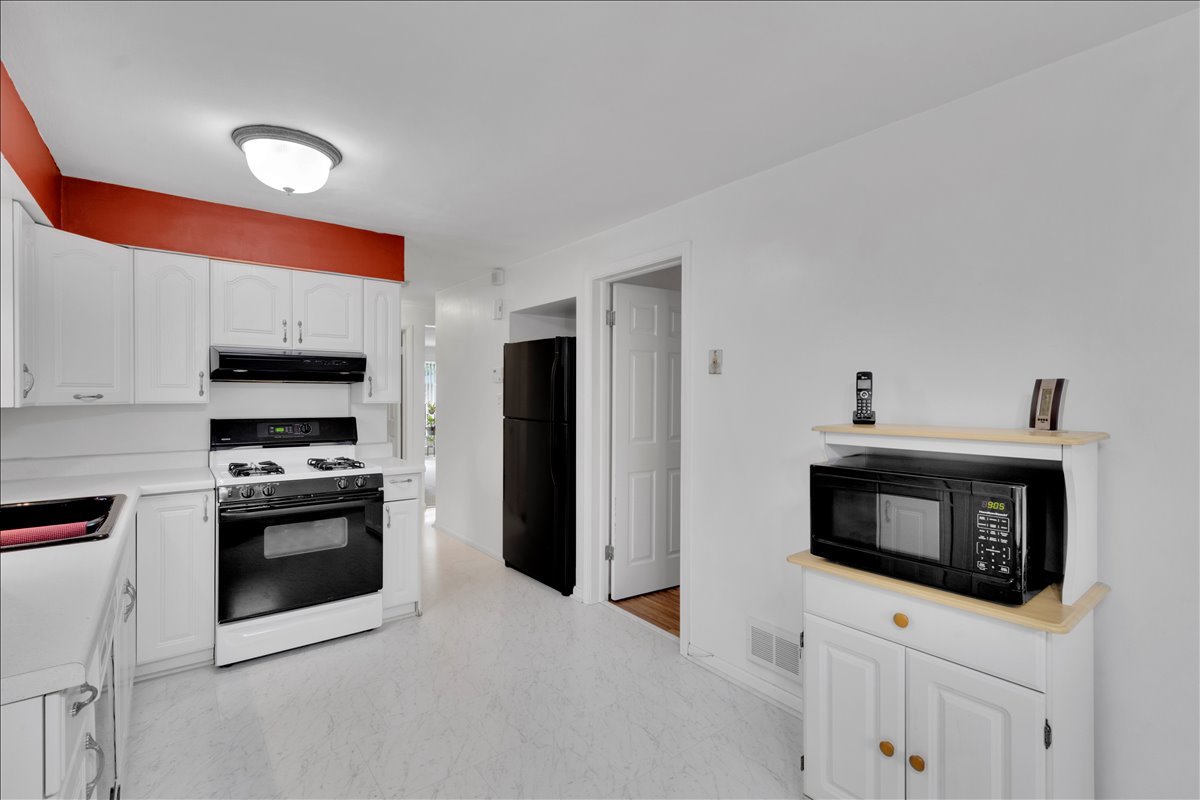 4317 South Keating Avenue Chicago IL 60632