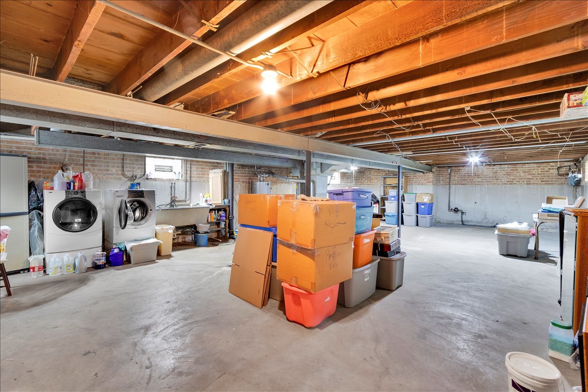 4317 South Keating Avenue Chicago IL 60632