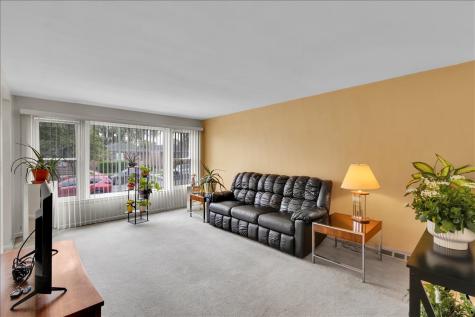 4317 South Keating Avenue Chicago IL 60632