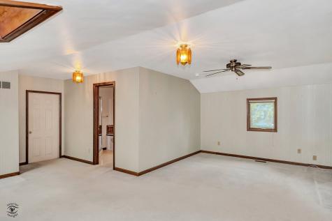 864 Ash Drive St. Anne IL 60964