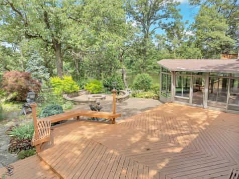 864 Ash Drive St. Anne IL 60964