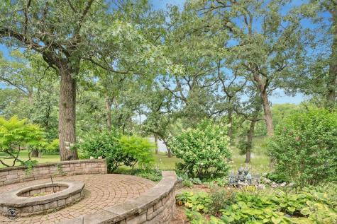 864 Ash Drive St. Anne IL 60964