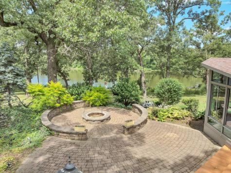864 Ash Drive St. Anne IL 60964
