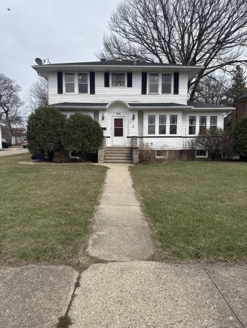 1425 Lincoln Street North Chicago IL 60064
