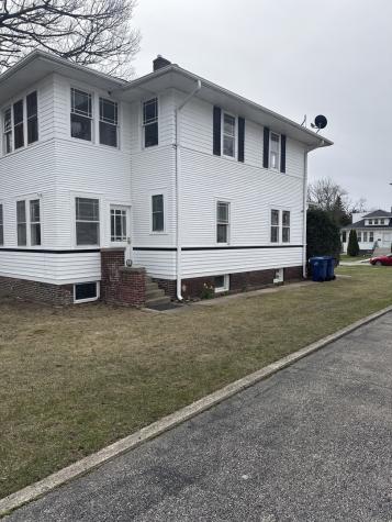 1425 Lincoln Street North Chicago IL 60064