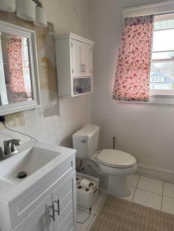 1425 Lincoln Street North Chicago IL 60064