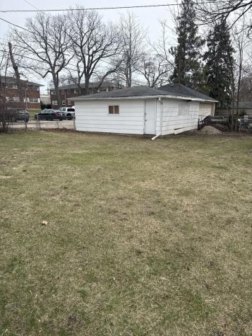 1425 Lincoln Street North Chicago IL 60064