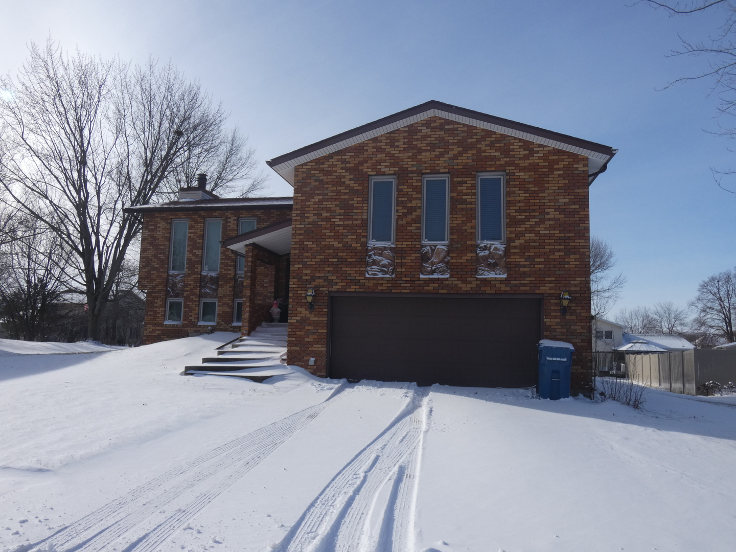 1329 Plum Creek Drive Bourbonnais IL MLS 11961988 230,000