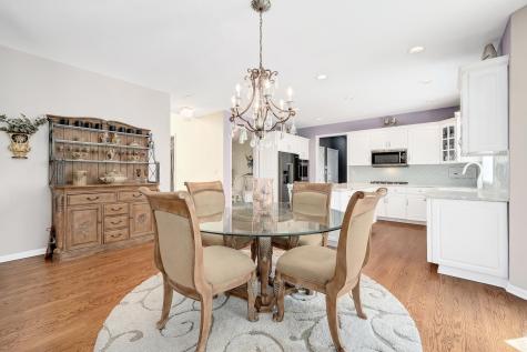 6714 Sweetbriar Lane Darien IL 60561