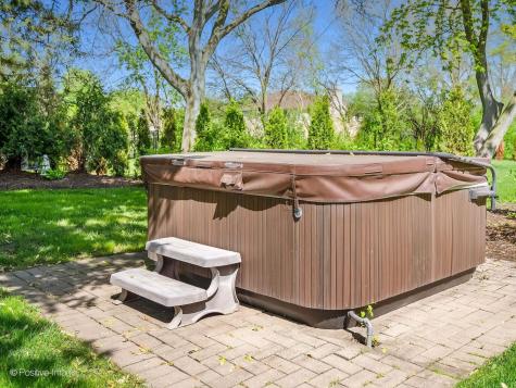 6714 Sweetbriar Lane Darien IL 60561