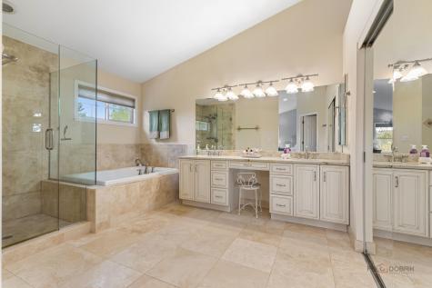 2203 Miramar Court Buffalo Grove IL 60089