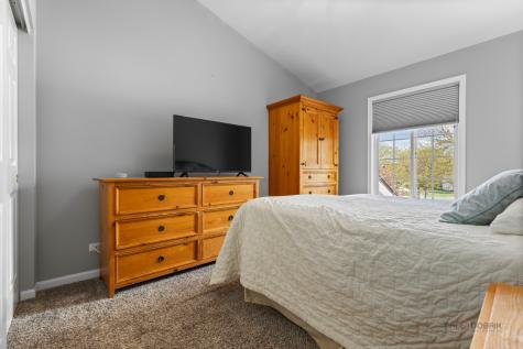 2203 Miramar Court Buffalo Grove IL 60089