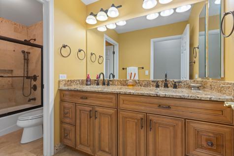 2203 Miramar Court Buffalo Grove IL 60089