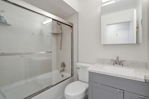 6212 Leonard Avenue Downers Grove IL 60516