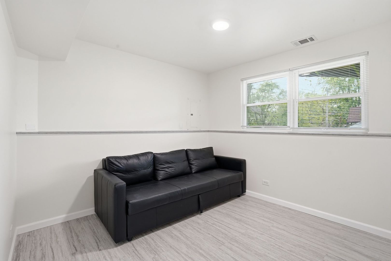 6212 Leonard Avenue Downers Grove IL 60516