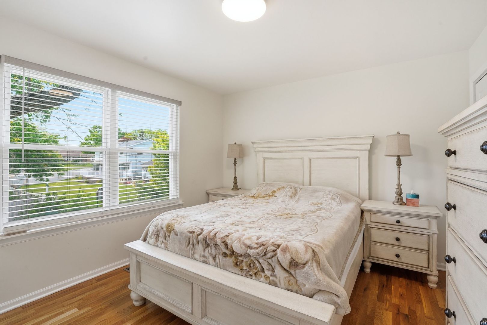 6212 Leonard Avenue Downers Grove IL 60516