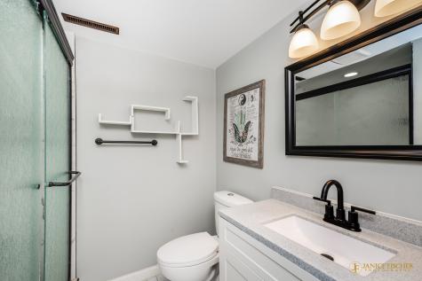 11402 Halma Lane Woodstock IL 60098
