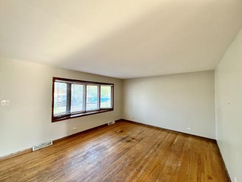 19202 Sherman Street Lansing IL 60438