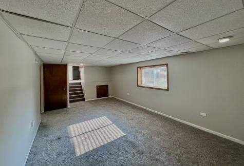 19202 Sherman Street Lansing IL 60438
