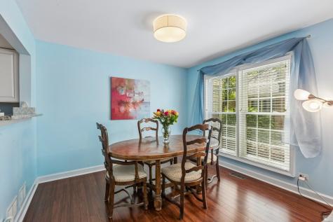 9038 Delphia Avenue Des Plaines IL 60016