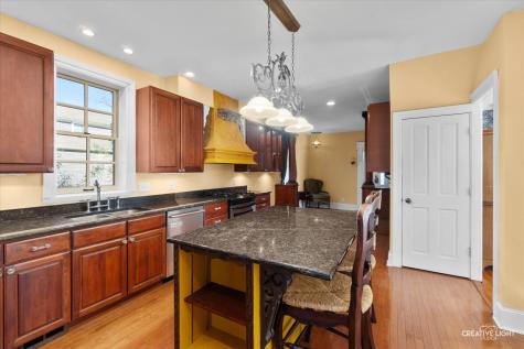 21 North Lincoln Street Batavia IL 60510