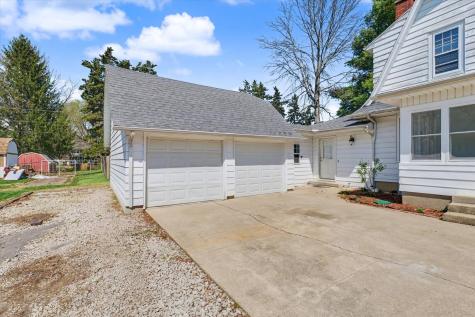 248 East Fremont Street Bement IL 61813