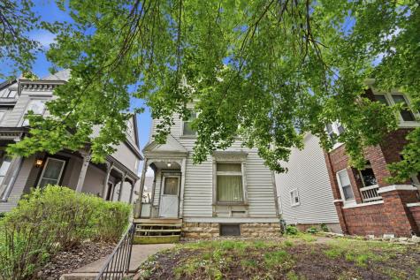 719 22ND Street Rock Island IL 61201
