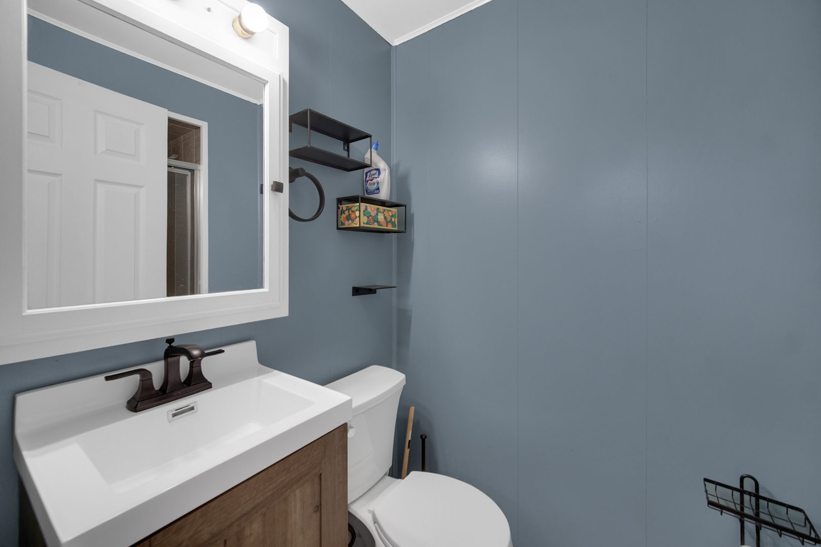 2S111 Churchill Lane Glen Ellyn IL 60137