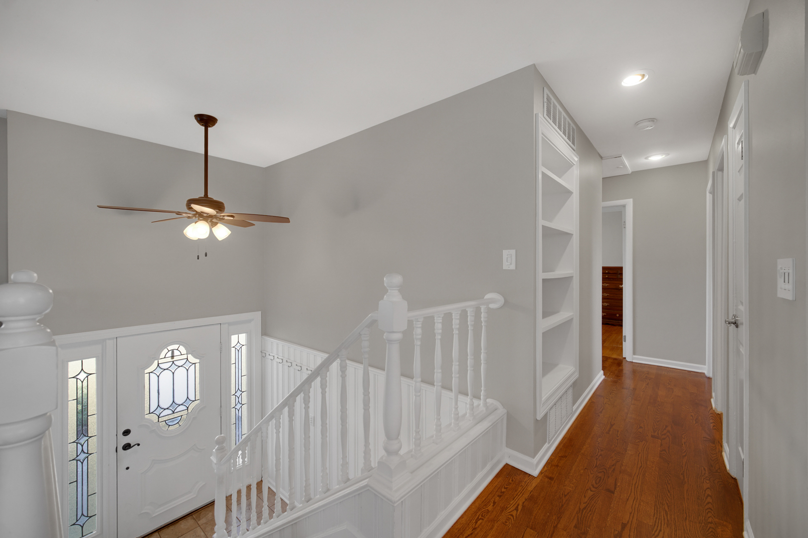 2S111 Churchill Lane Glen Ellyn IL 60137