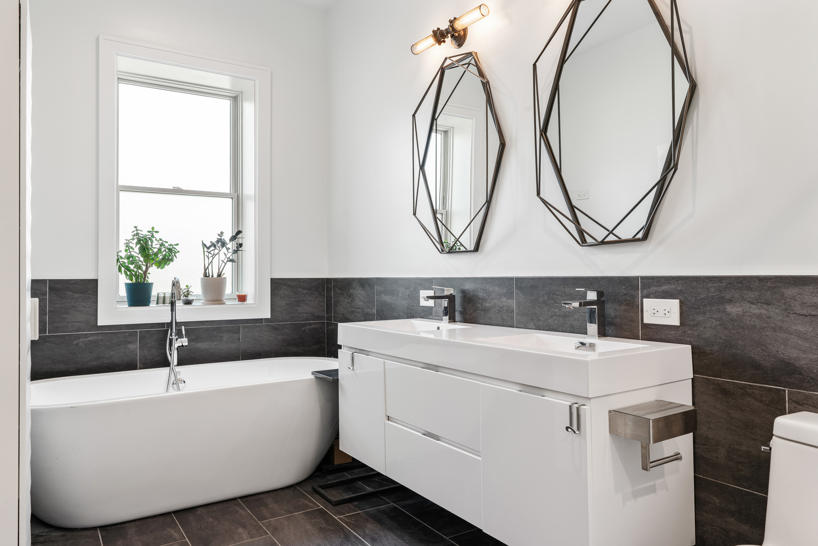 2312 West Charleston Street Chicago IL 60647