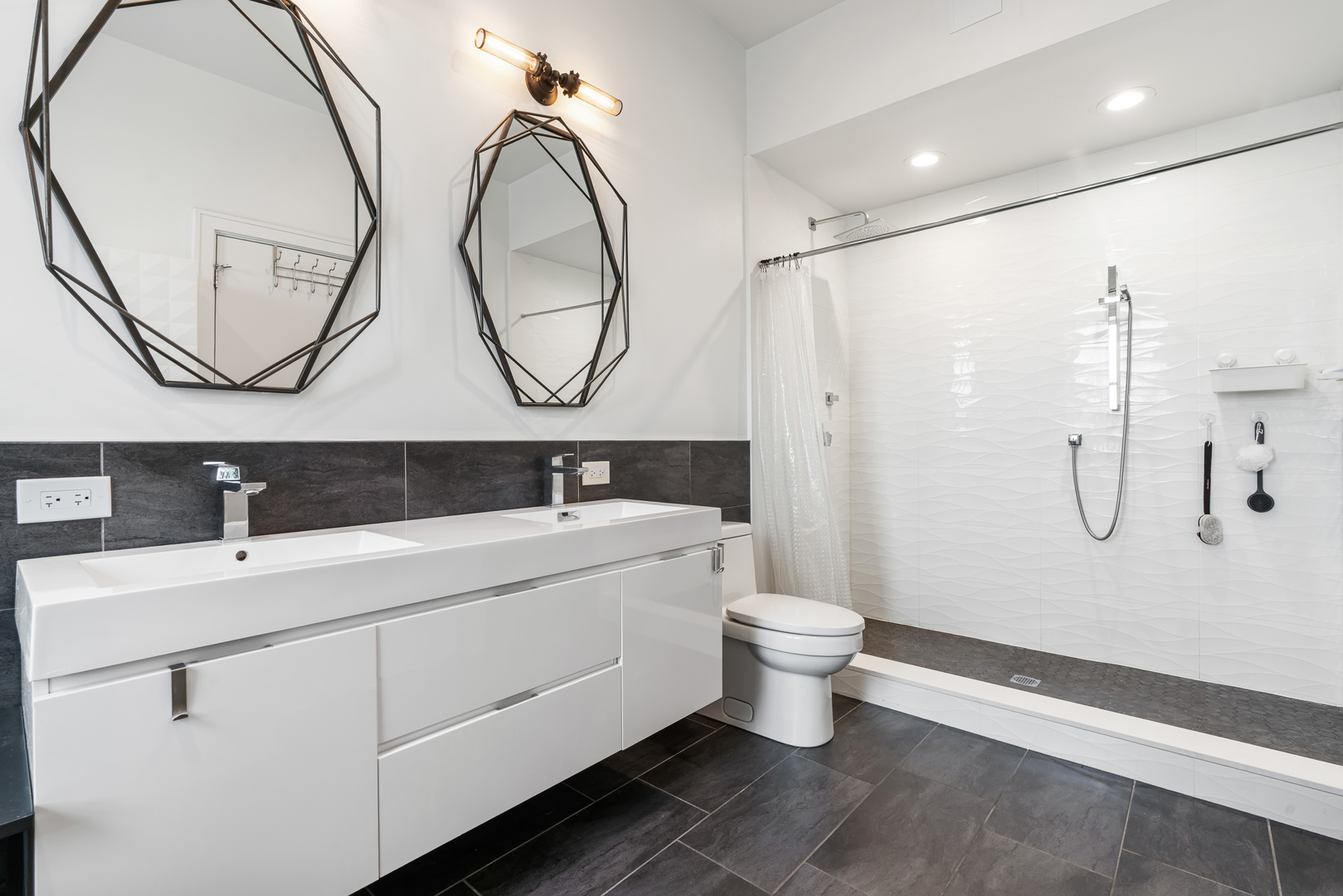 2312 West Charleston Street Chicago IL 60647