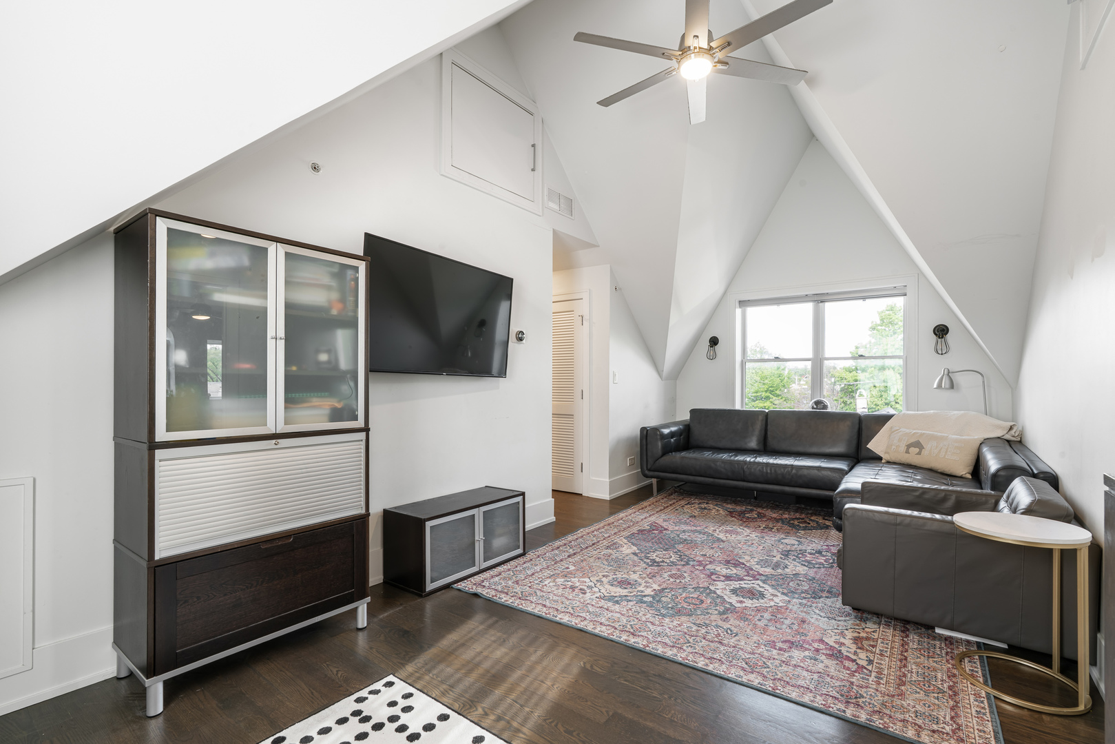 2312 West Charleston Street Chicago IL 60647