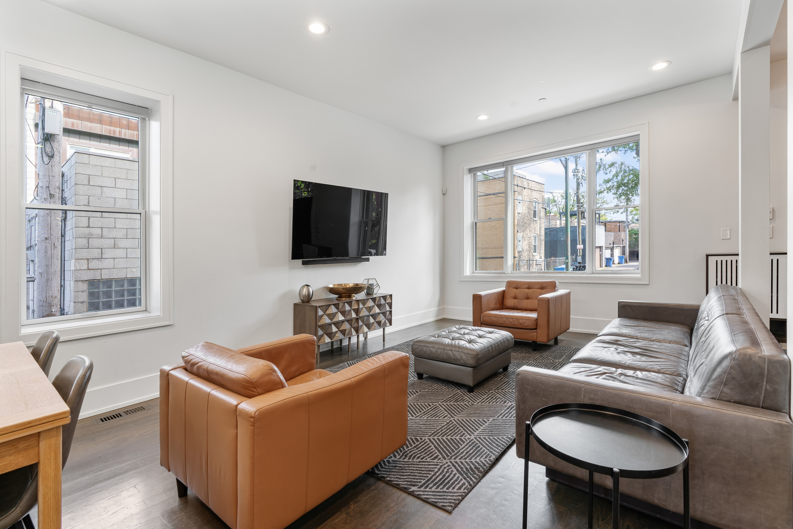 2312 West Charleston Street Chicago IL 60647