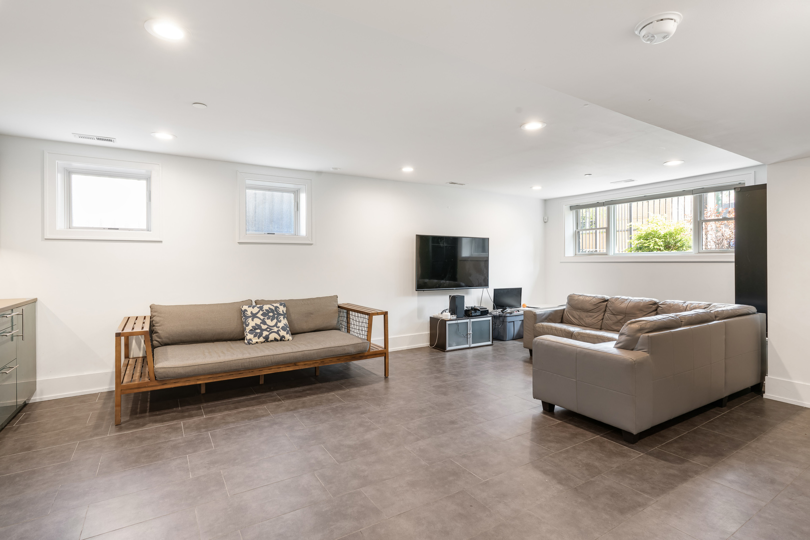 2312 West Charleston Street Chicago IL 60647