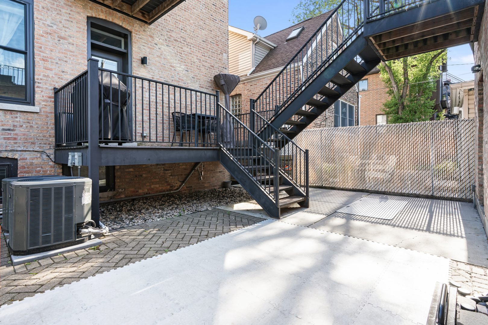 2312 West Charleston Street Chicago IL 60647