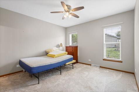 2905 Buckskin Lane Grayslake IL 60030