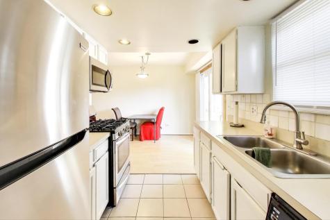 1018 Pheasant Run Lane Aurora IL 60504