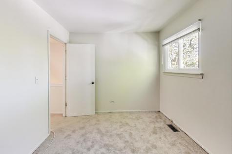 1018 Pheasant Run Lane Aurora IL 60504