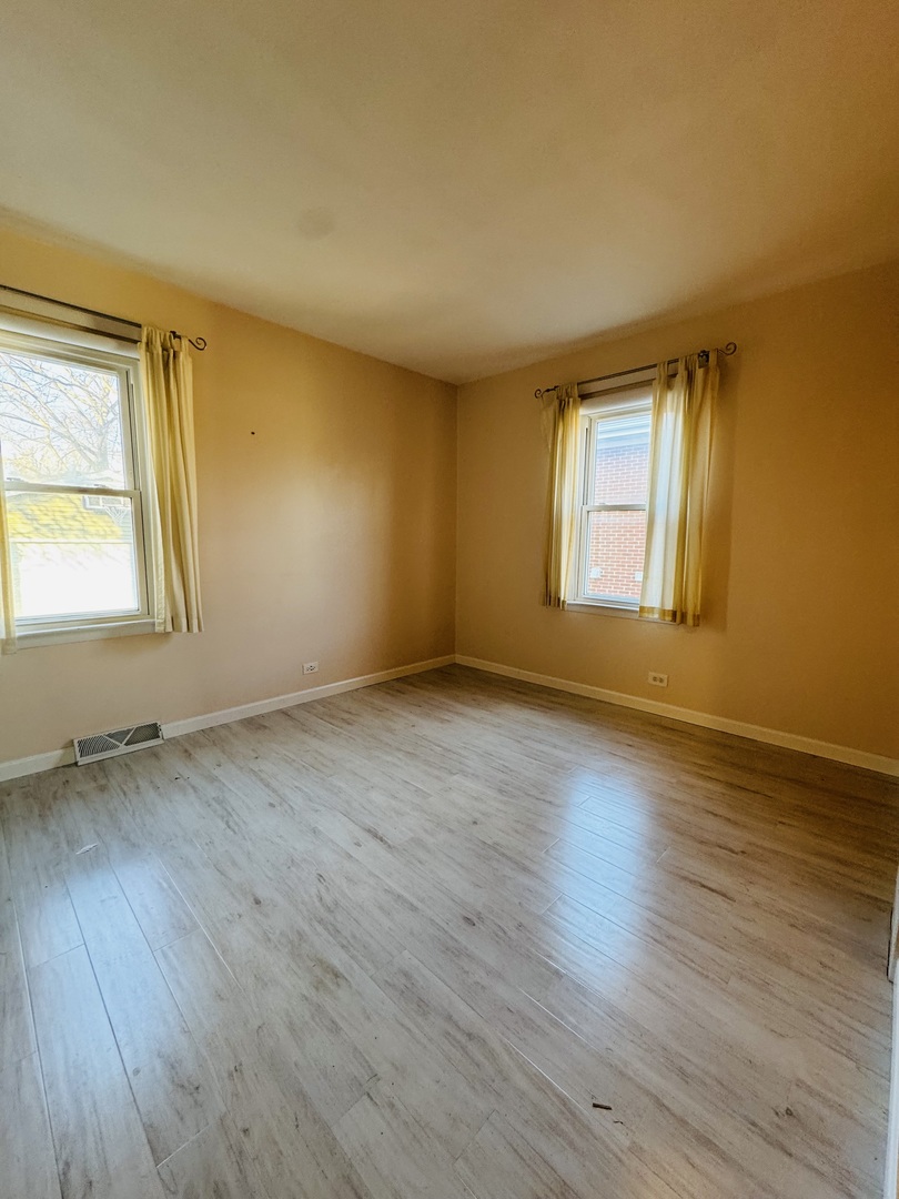 416 East North Broadway Street Lombard IL 60148