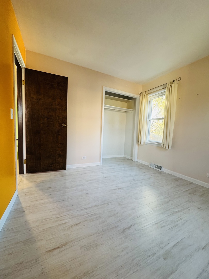 416 East North Broadway Street Lombard IL 60148