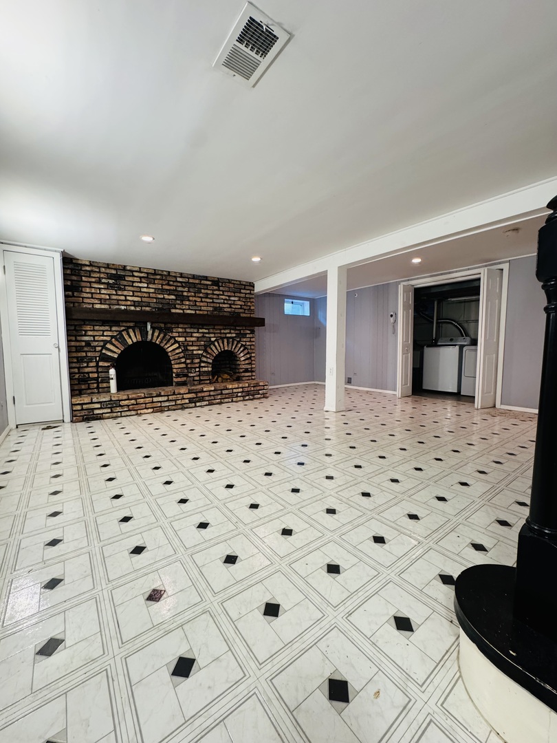 416 East North Broadway Street Lombard IL 60148