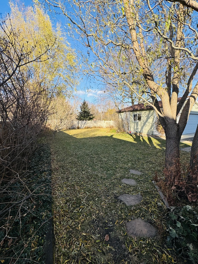 416 East North Broadway Street Lombard IL 60148