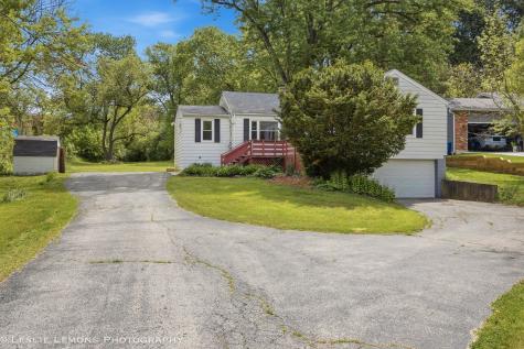 20839 North Cumnor Avenue Barrington IL 60010