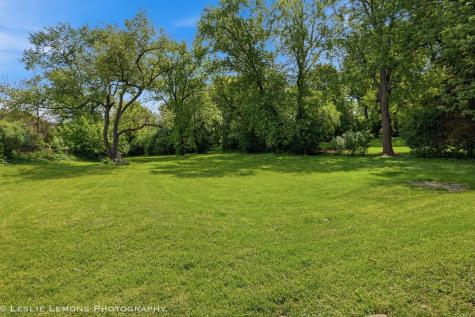 20839 North Cumnor Avenue Barrington IL 60010
