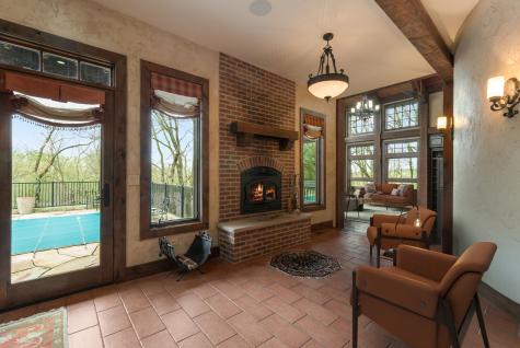 14N306 Highland Avenue Elgin IL 60123