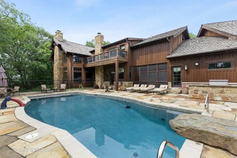 14N306 Highland Avenue Elgin IL 60123
