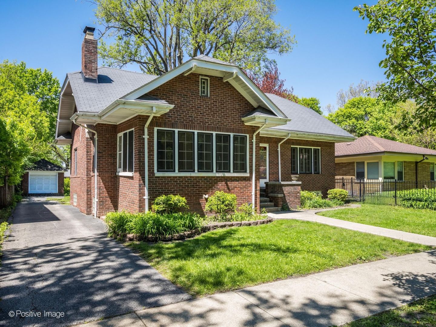 10710 South Hoyne Avenue Chicago IL 60643