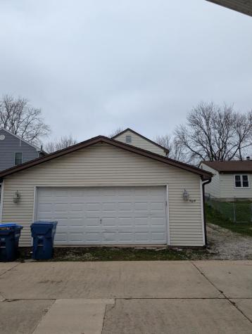904 Britta Lane Geneva IL 60134