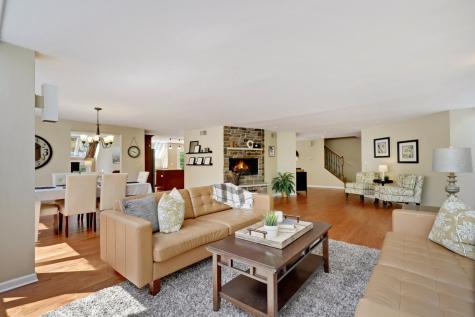 1010 South Summit Street Barrington IL 60010
